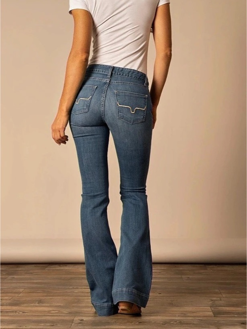 Kimes Ranch Lola mid rise trouser hem